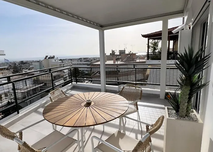 Luxury Penthouse W/ Sea View