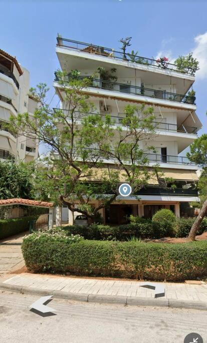 Luxury Penthouse W/ Sea View Apartment *