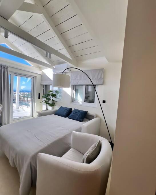 Luxury Penthouse W/ Sea View Appartement *